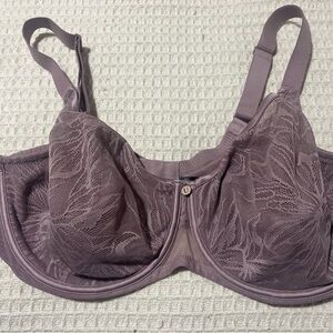 Lace Underwire Bra in Lavender